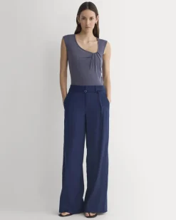 Asymmetrical Top in Butterluxe