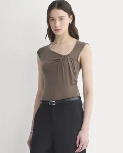 Asymmetrical Top in Butterluxe
