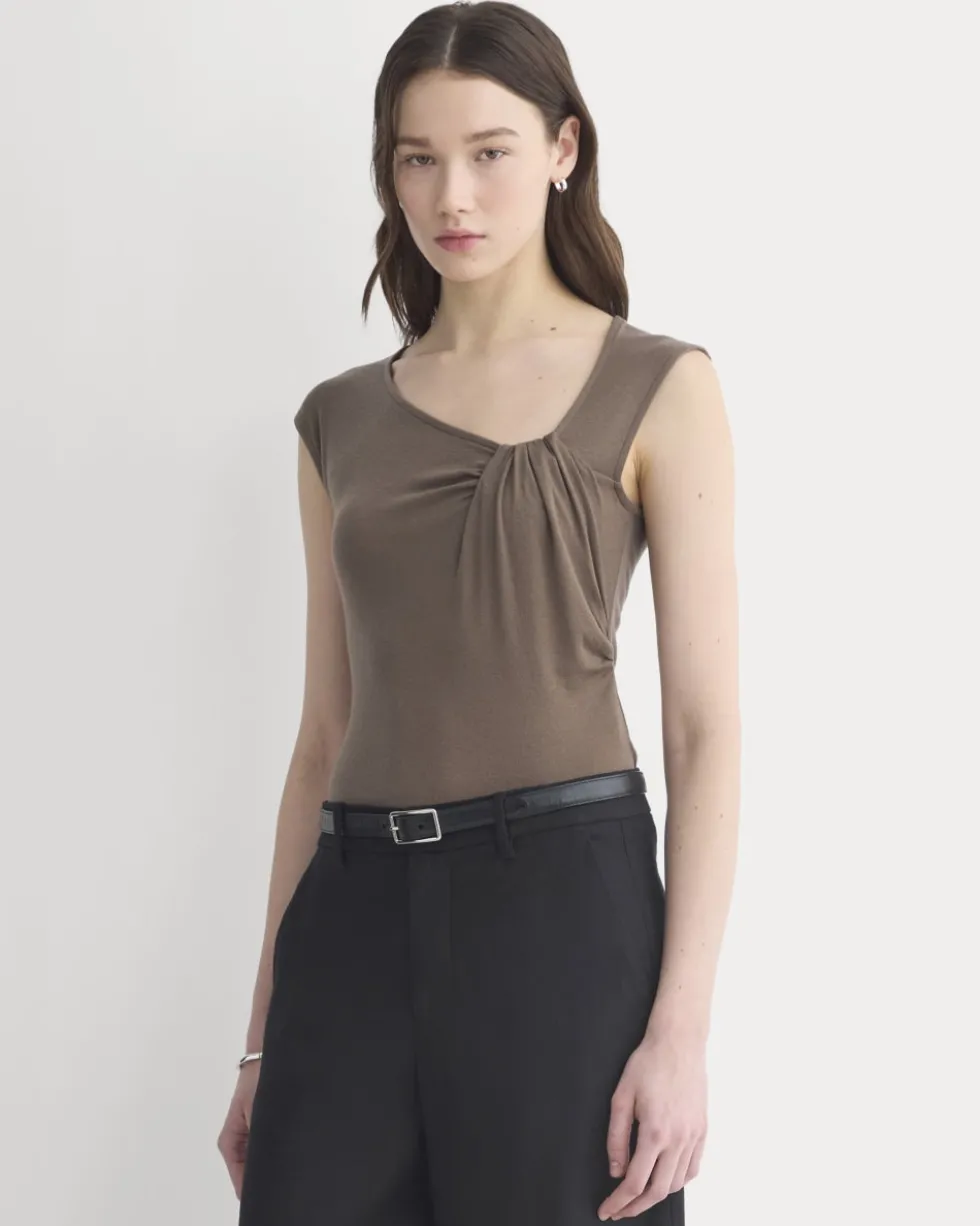 Asymmetrical Top in Butterluxe
