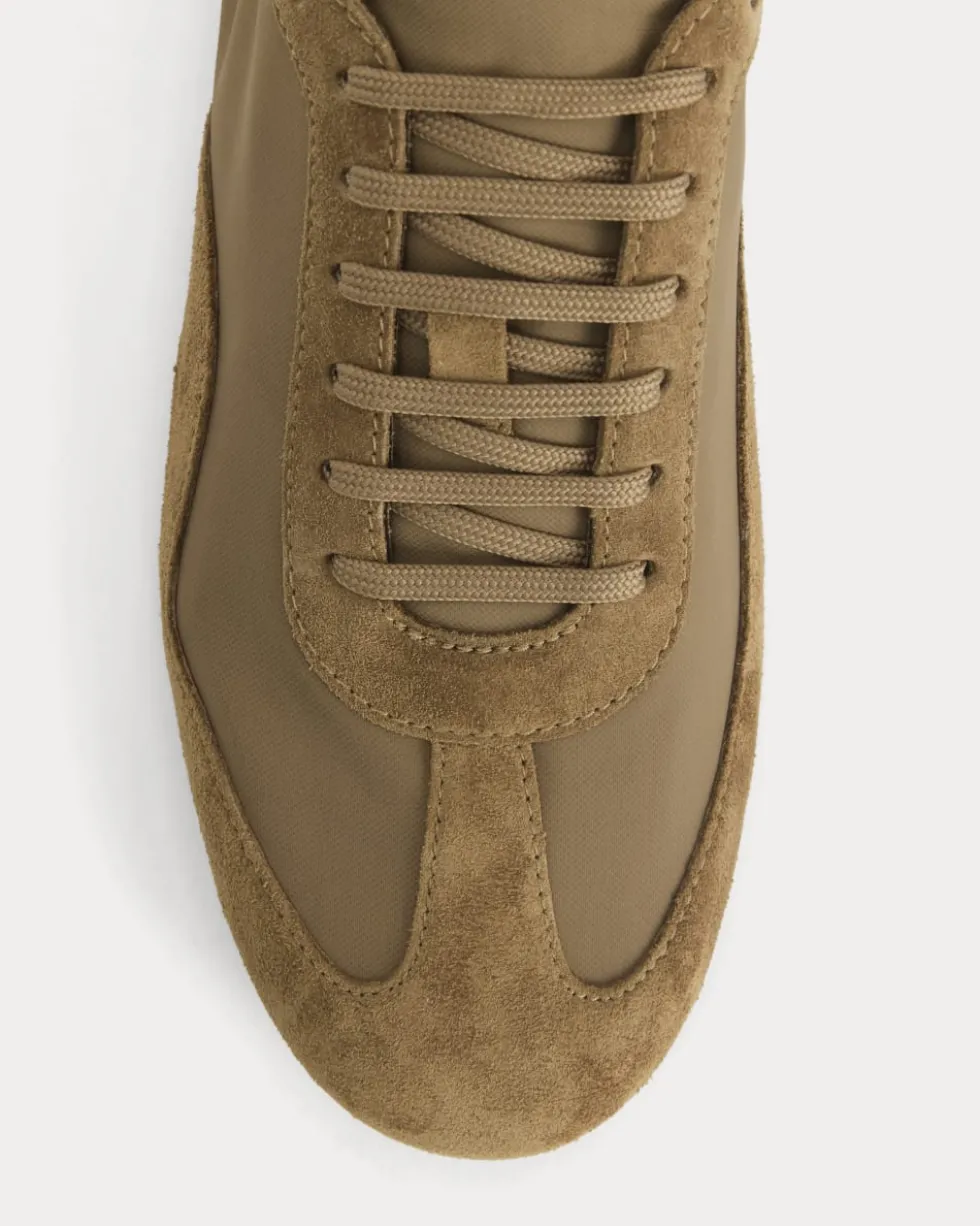 Ballet Sneaker
