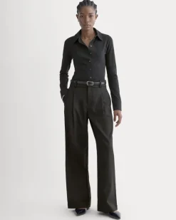 Button-Up Shirt in Essential Cotton