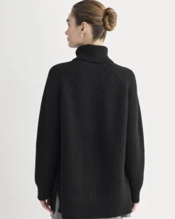 Cocoon Turtleneck in Wool Cashmere