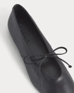 Leather Keyhole Flat