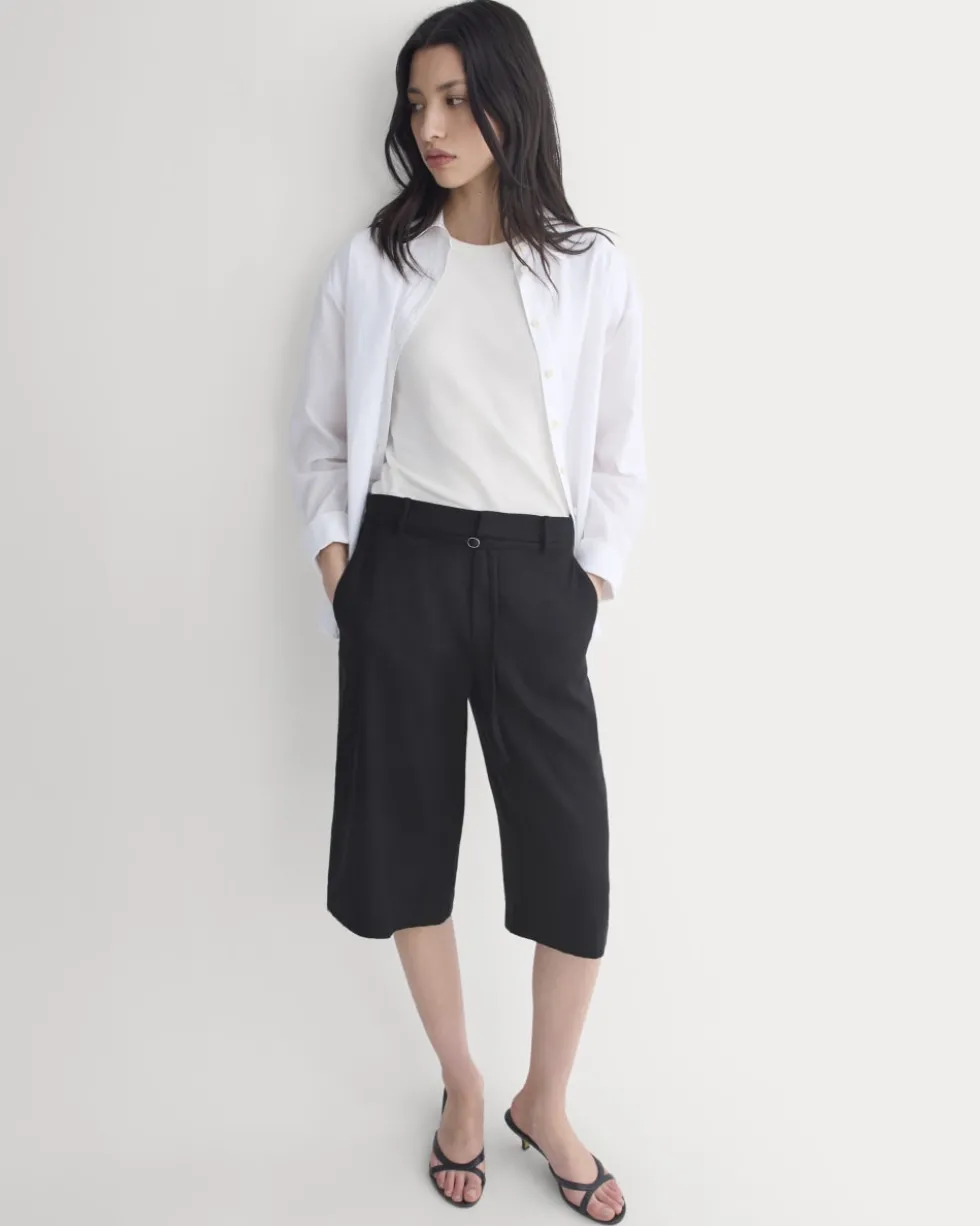 Long Tailored Short in Stretch Linen