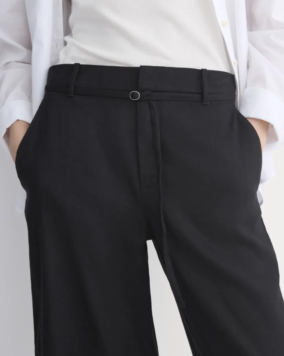 Long Tailored Short in Stretch Linen
