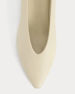 Made in Italy Almond-Toe Pump
