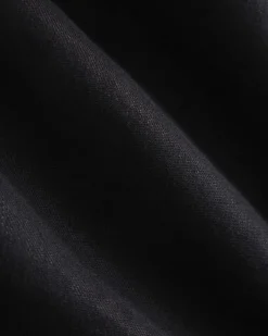 Tailored A-Line Short