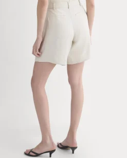 Tailored A-Line Short