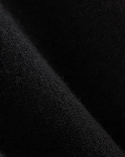 The Boxy Turtleneck in Cashmere