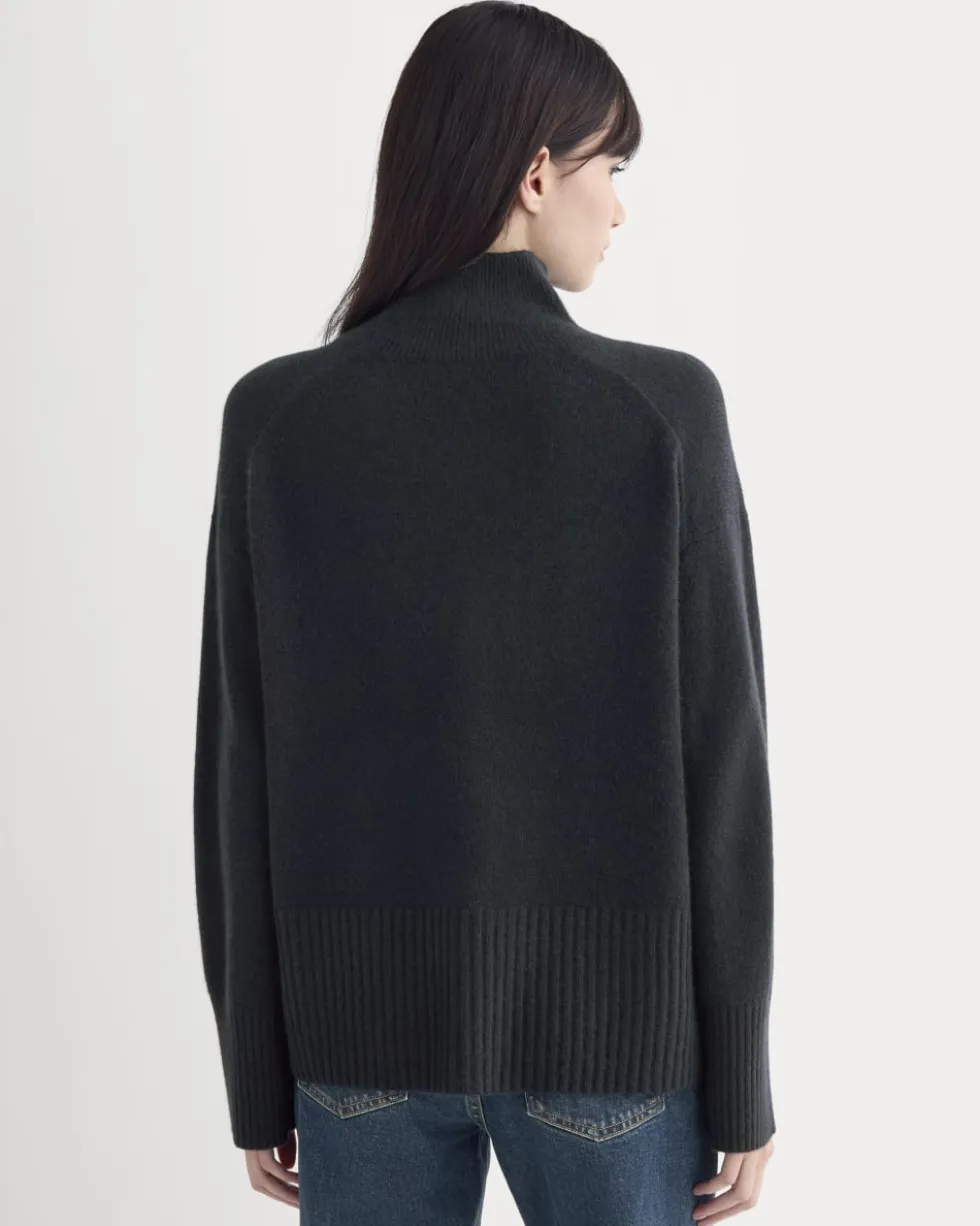 The Boxy Turtleneck in Cashmere