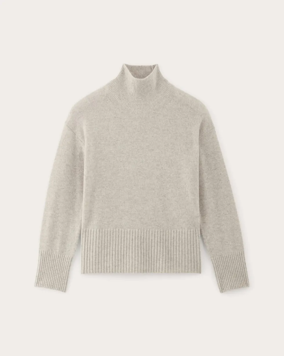 The Boxy Turtleneck in Cashmere