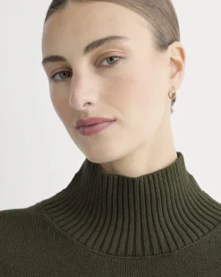 The Boxy Turtleneck in Everyday Cotton