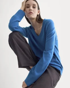 The Classic V in Cashmere
