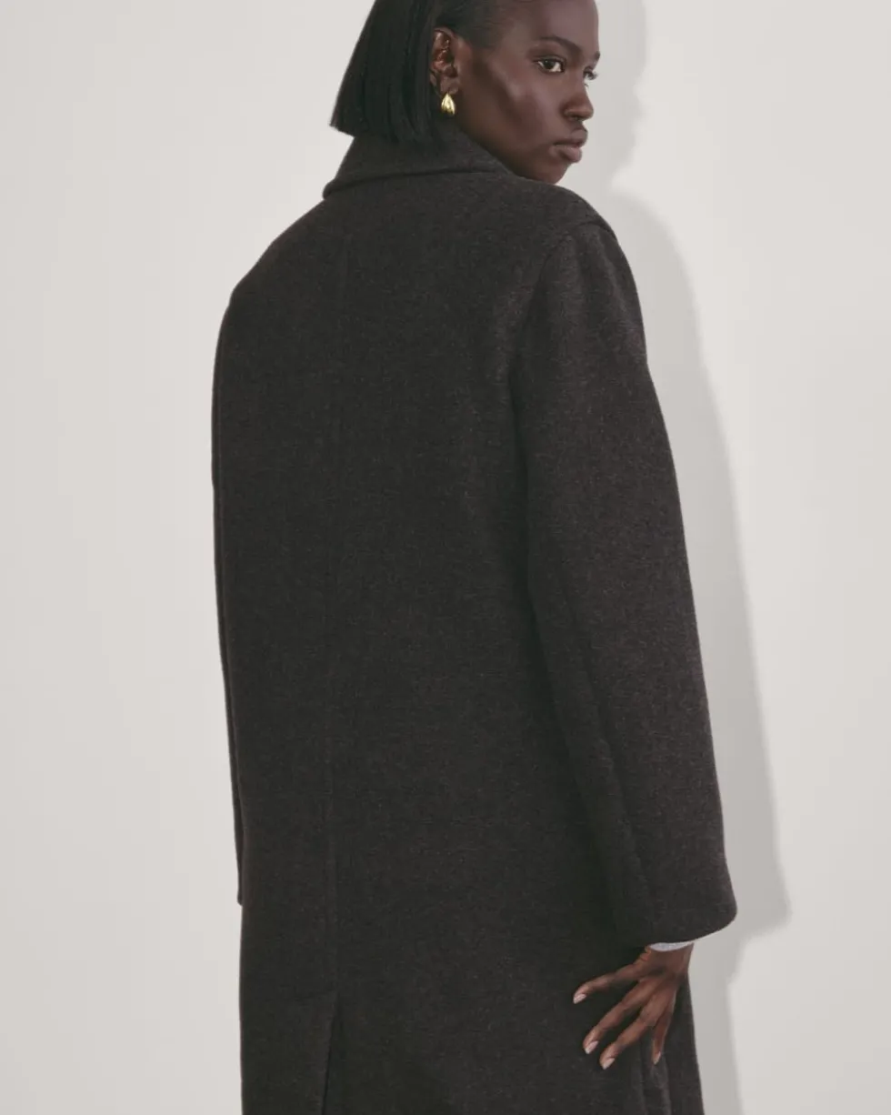 The Double-Breasted Coat in Wool