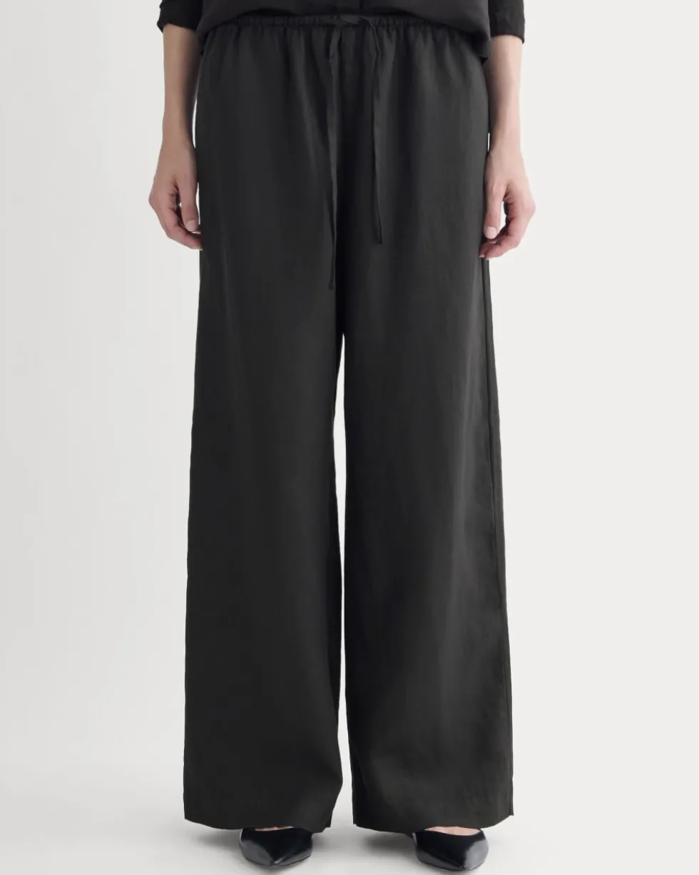 The Drawstring Pant in Linen