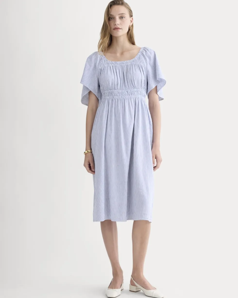 The Flutter-Sleeve Dress in Stretch Linen