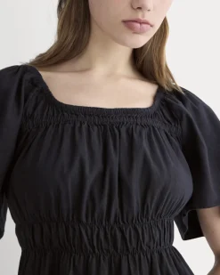 The Flutter-Sleeve Top in Stretch Linen