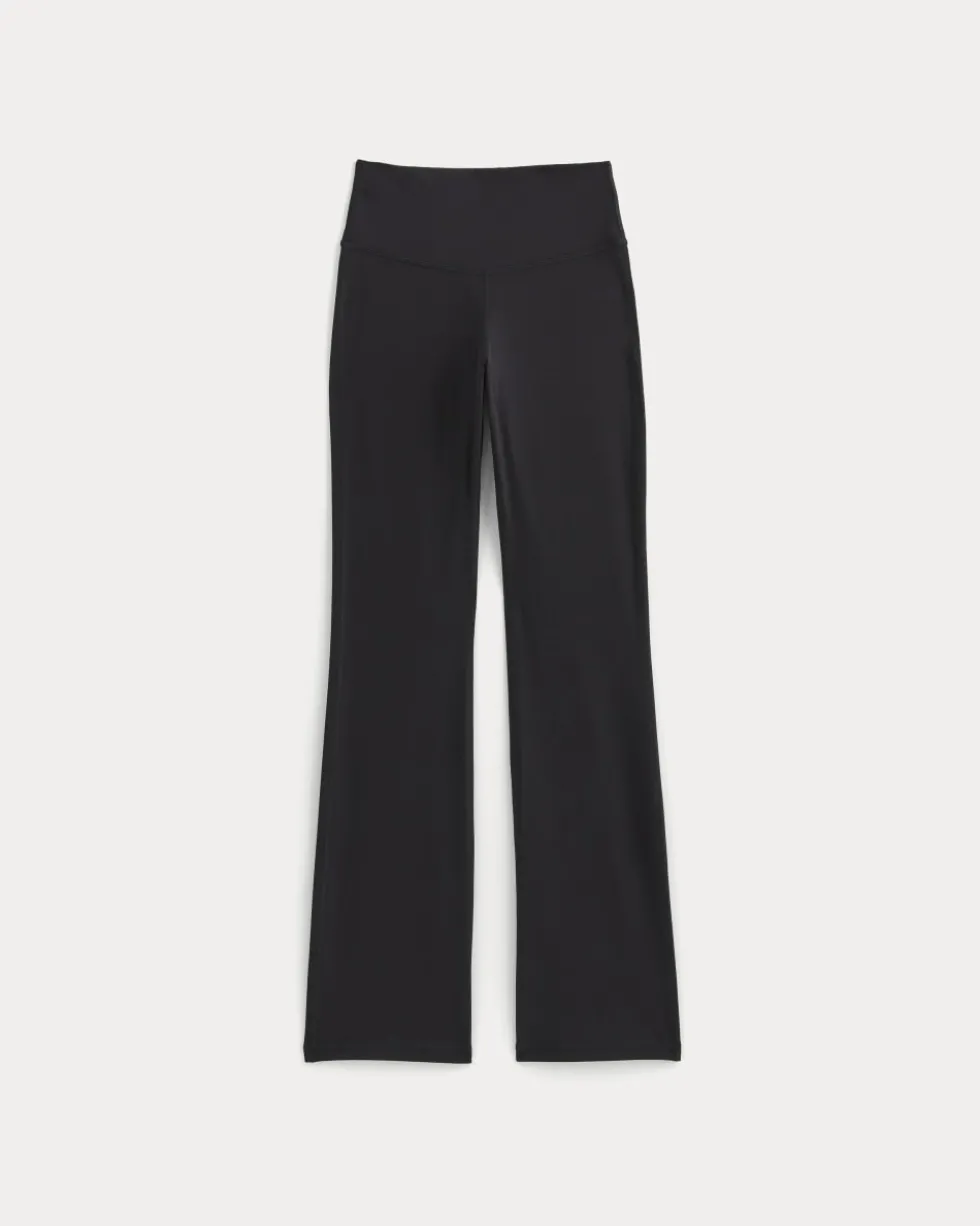 The Perform Flare Legging