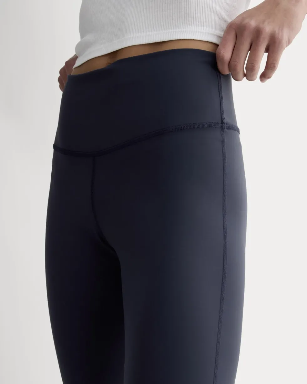 The Perform Flare Legging