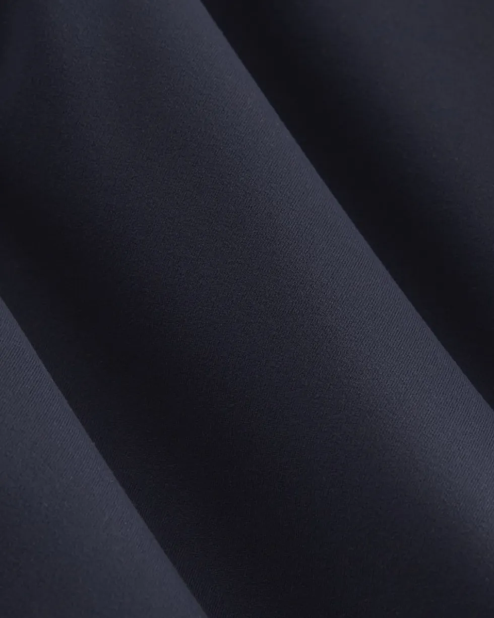 The Perform Flare Legging
