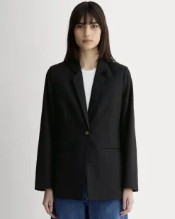 The Relaxed Blazer in Buttersmooth