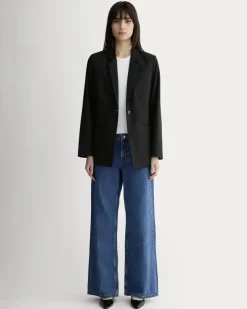 The Relaxed Blazer in Buttersmooth