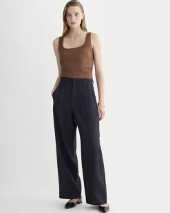 The Square Tank in Stretch Linen