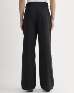 The Wide-Leg Chino