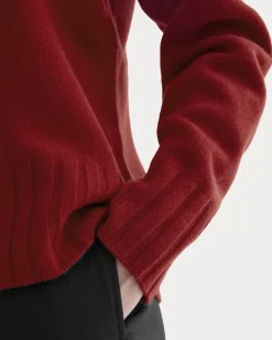 V-Neck Sweater in Extrafine Luxe Merino
