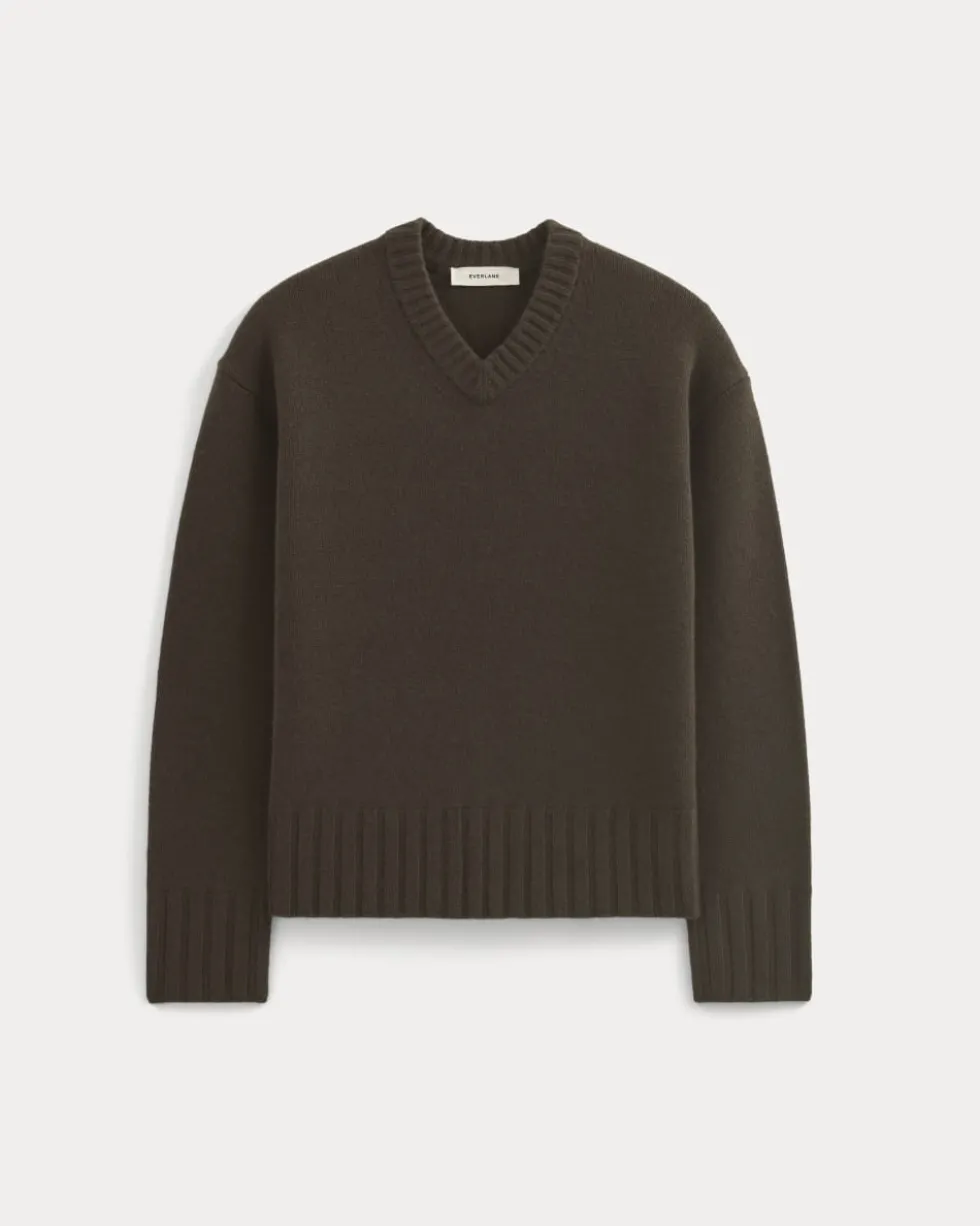 V-Neck Sweater in Extrafine Luxe Merino