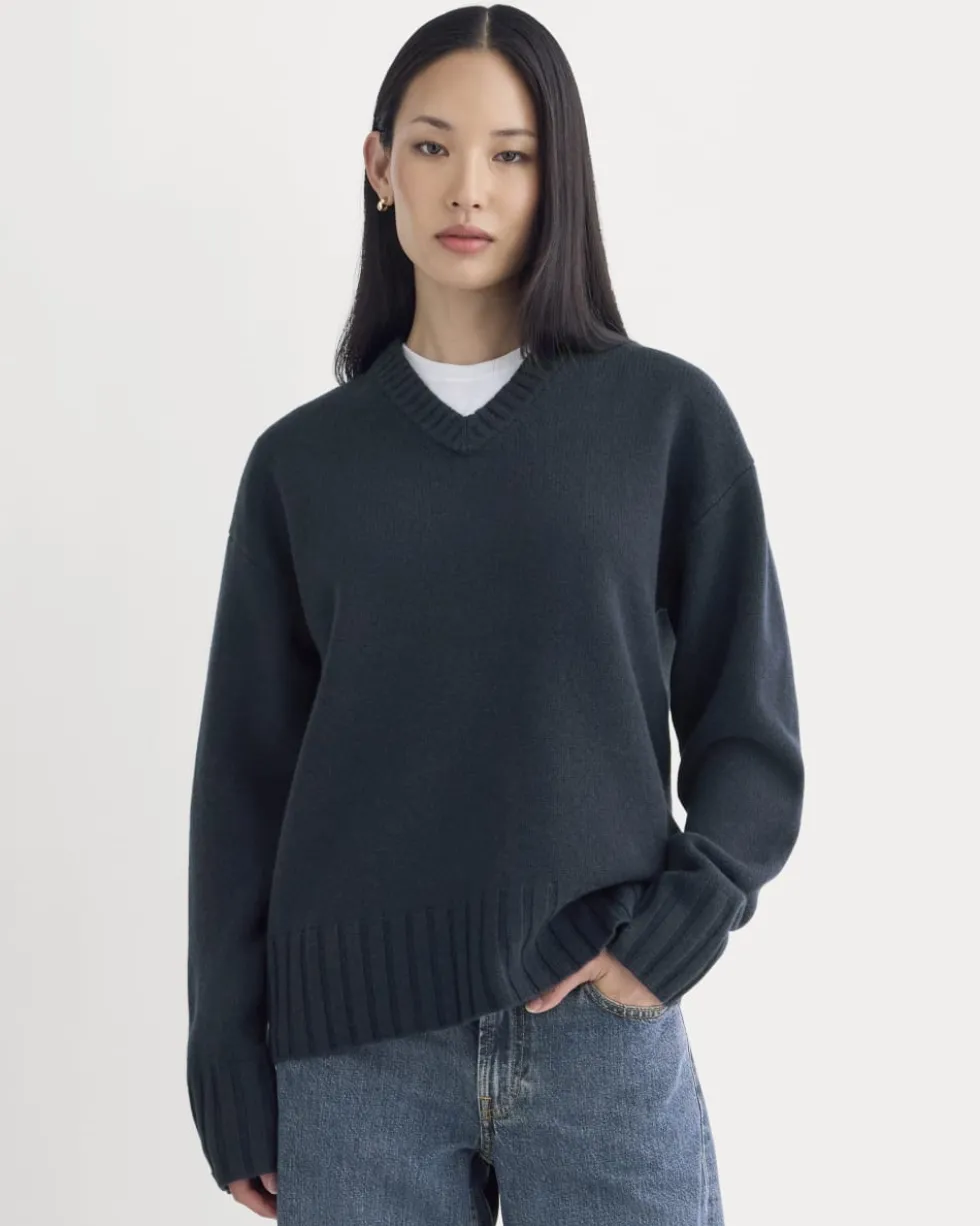 V-Neck Sweater in Extrafine Luxe Merino